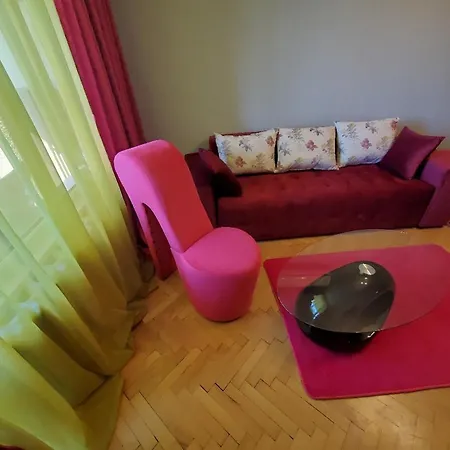 Apartamento свежест и уют център безплатен паркинг релакс