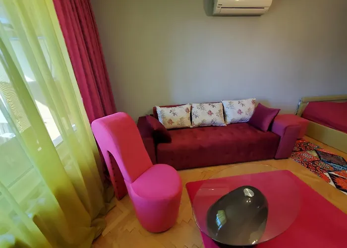 Apartament свежест и уют център безплатен паркинг релакс