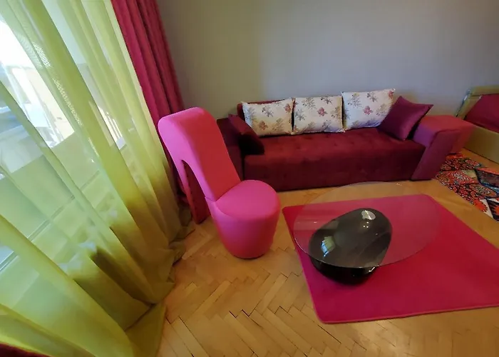 Apartament свежест и уют център безплатен паркинг релакс